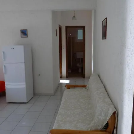 Апартаменты Afrodite 19 Spacious Apartment Айя-Евфимия