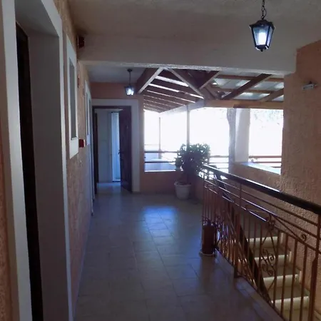 Apartment Afrodite 19 Spacious Apartment *