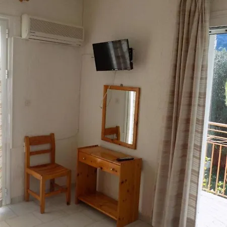 Afrodite 19 Spacious Apartment * Agia Efimia
